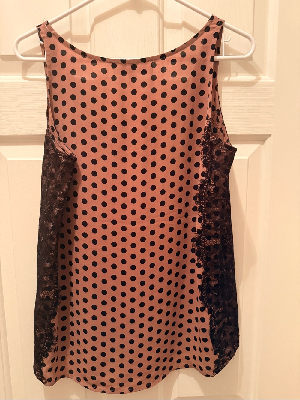 LOFT Large Dusty Pink Polka Dot Sleeveless Blouse Top with Black Lace Sides - Picture 7 of 7